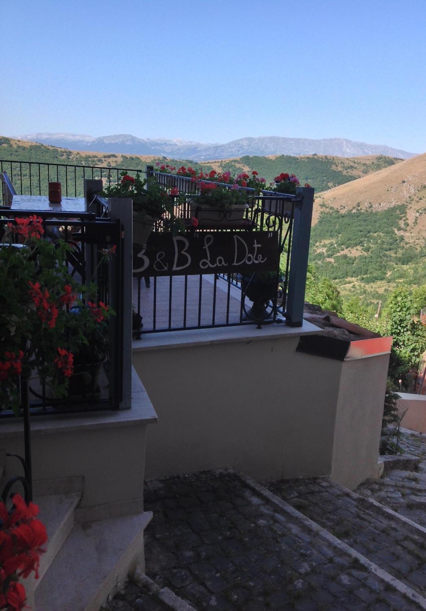 Bed and Breakfast La Dote Санто-Стефано-ди-Сессанио Экстерьер фото